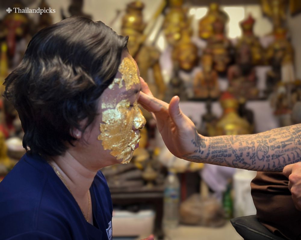 Arjan Neng Sak Yant Tattoo._Thailandpicks14